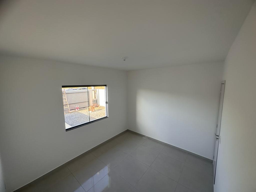 Casa à venda no Corticeira: 