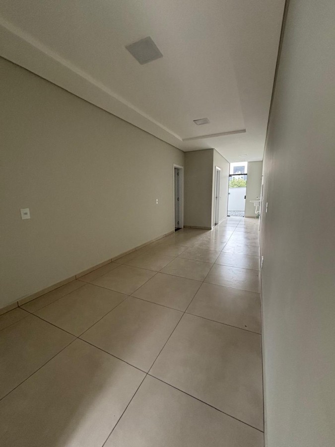 Casa à venda no Jaraguá 99: 