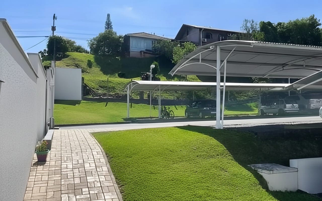 Apartamento à venda no Jaraguá 99: 