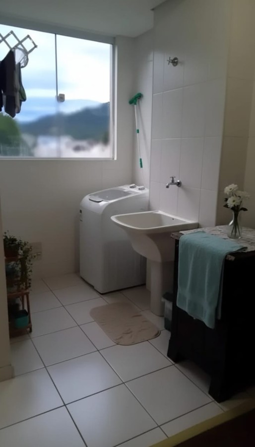 Apartamento à venda no Jaraguá 99: 