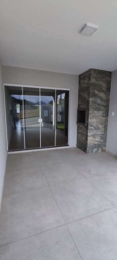 Casa à venda no Jaraguá 84: 