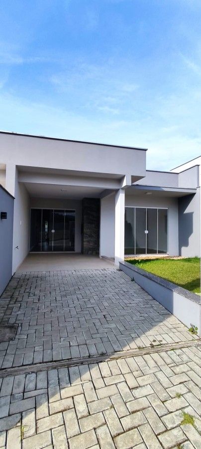 Casa à venda no Jaraguá 84: 