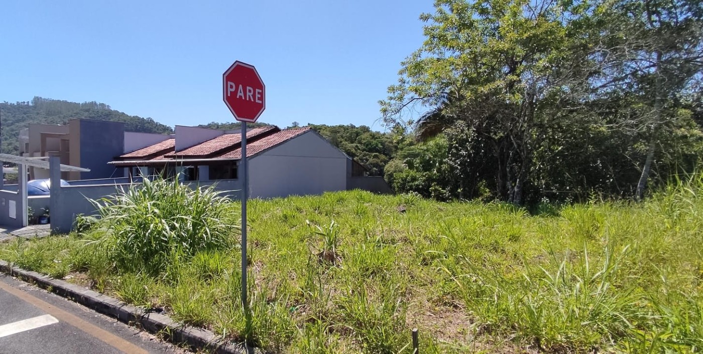 Terreno à venda no Estrada Nova: 