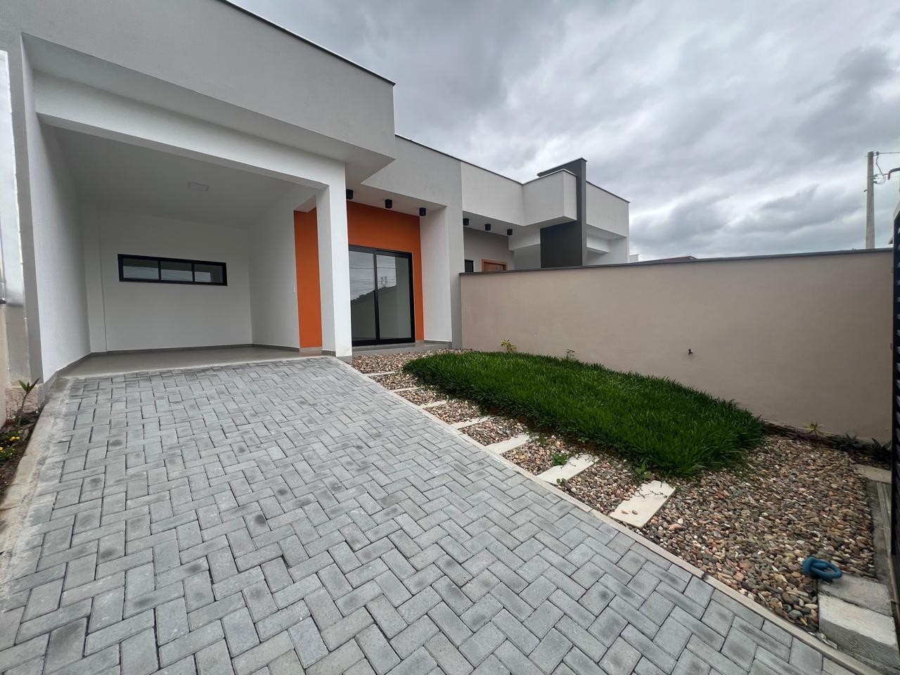 Casa à venda no Escolinha: 