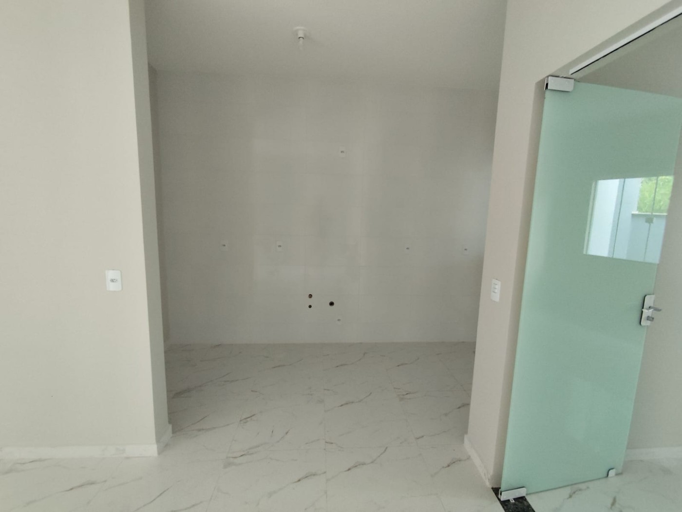 Casa à venda no Jaraguá 84: 