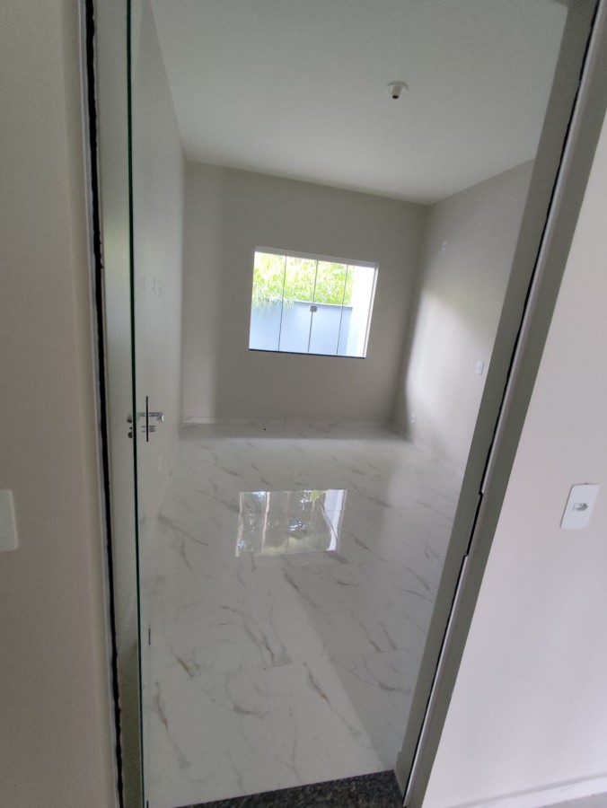 Casa à venda no Jaraguá 84: 