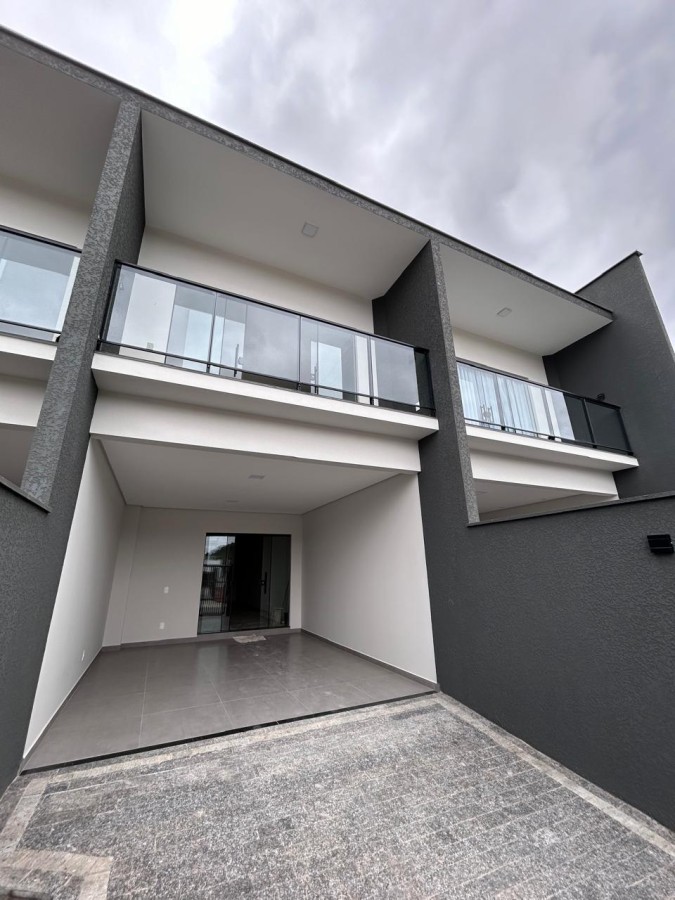 Casa à venda no Três Rios do Norte: 