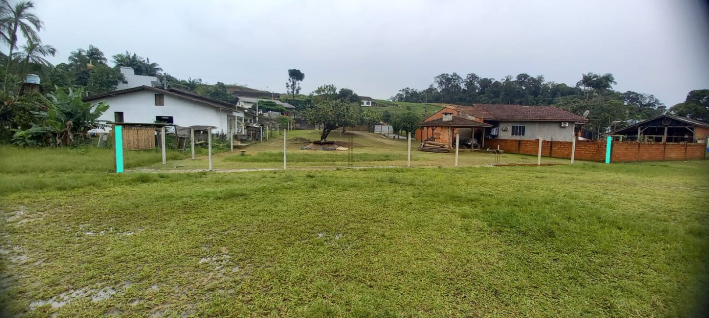 Terreno à venda no Jacu-Açu: 