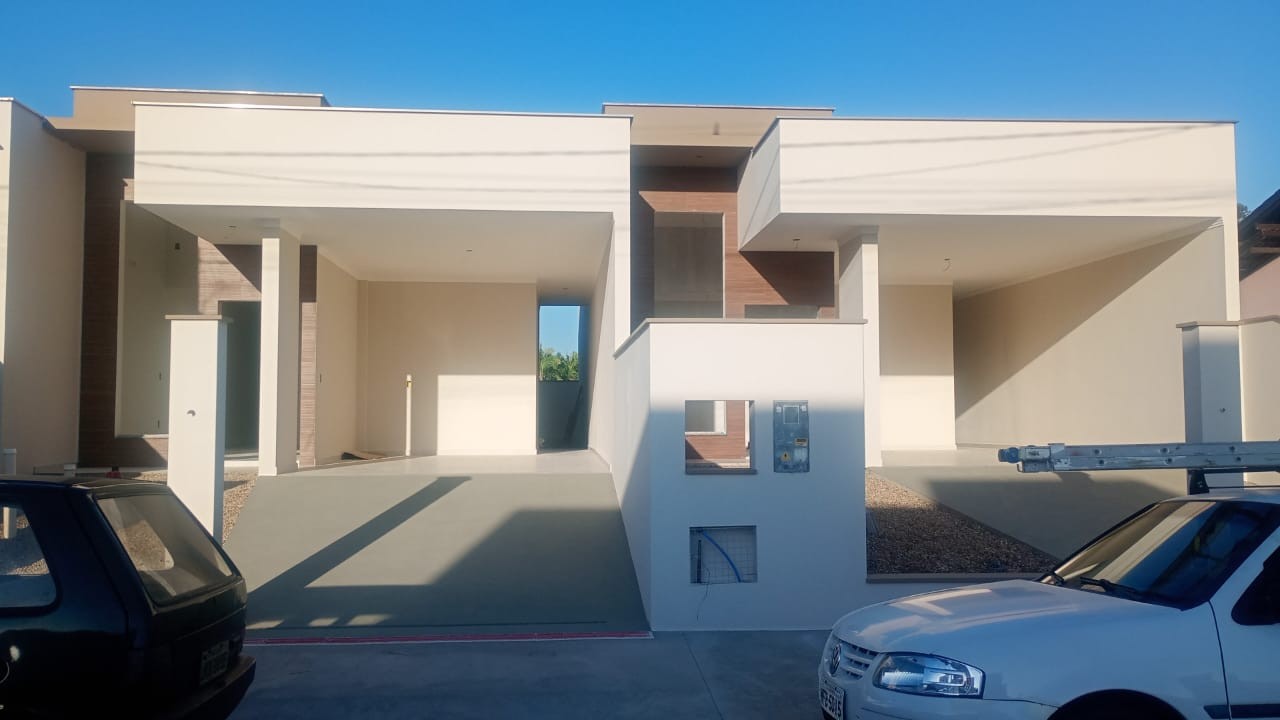 Casa à venda no Escolinha: 