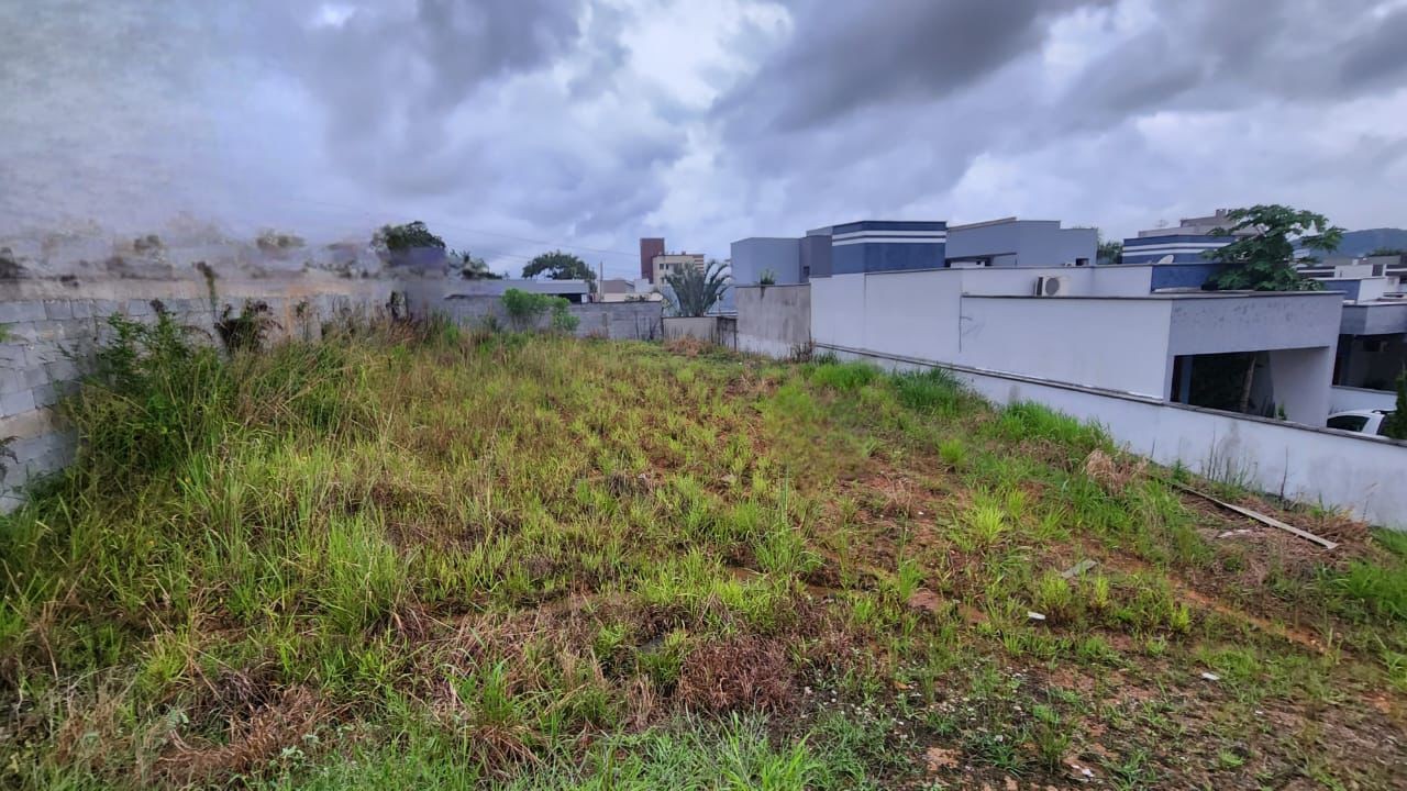 Terreno à venda no Amizade: 