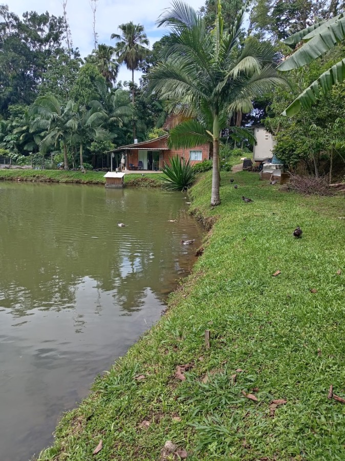 Chácara à venda no Rio Hern: 