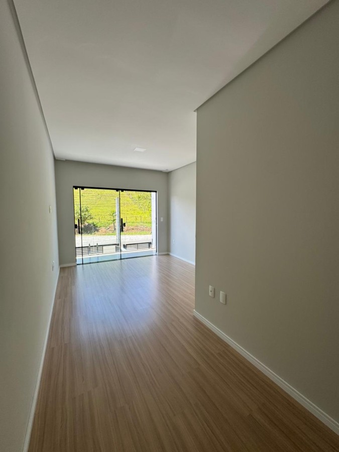 Casa à venda no Três Rios do Norte: 