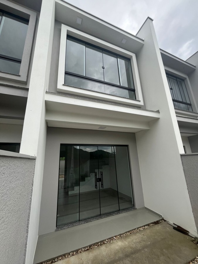 Casa à venda no Ilha da Figueira: 