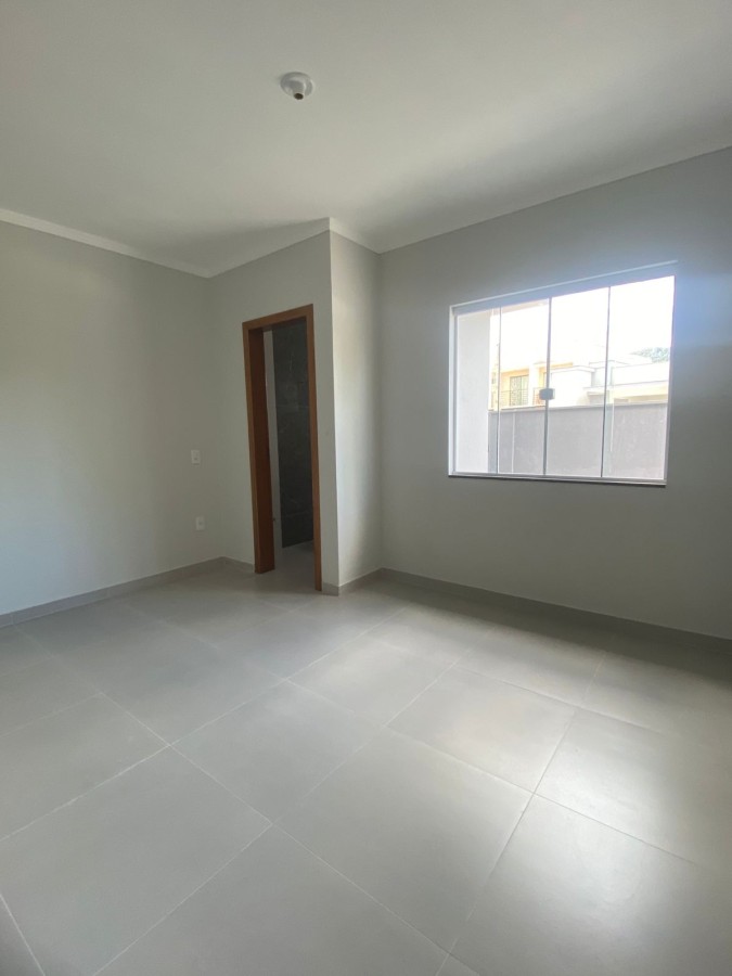 Casa à venda no Jaraguá 99: 