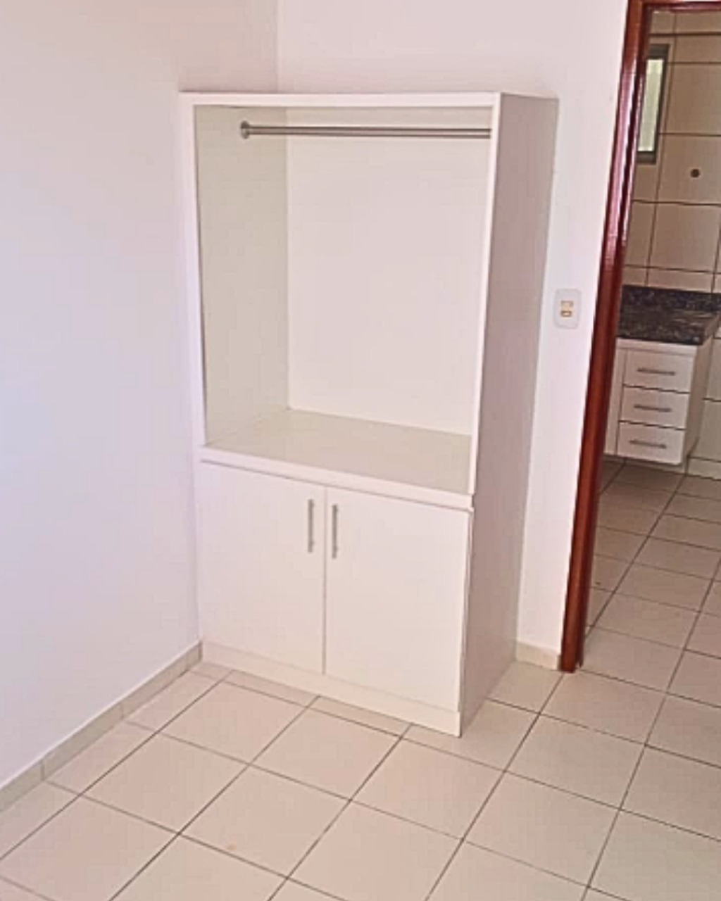 Kitnet para aluguel no Itaperi: 