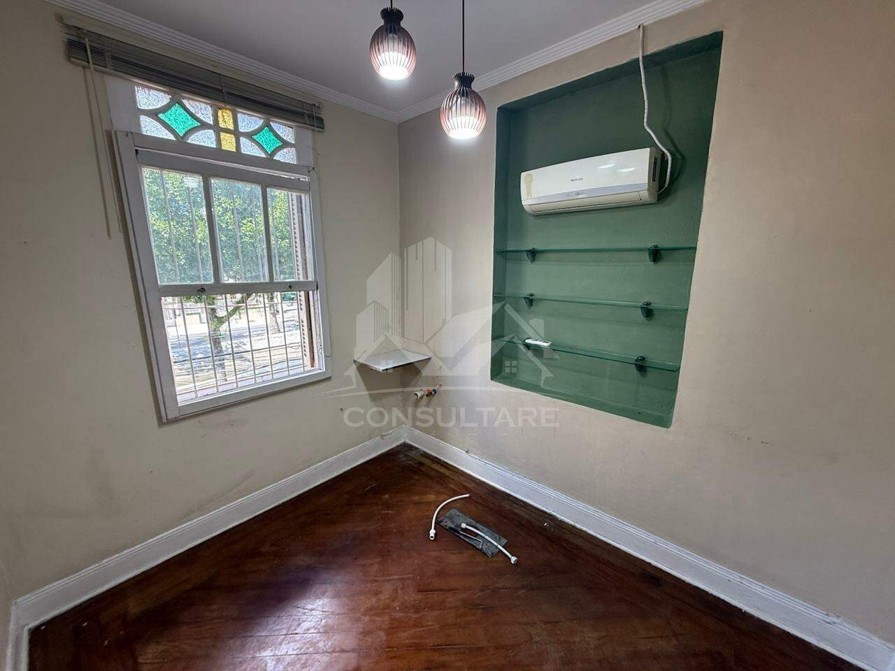Sala comercial para aluguel no bairro Campo Grande por 1.450,00: 