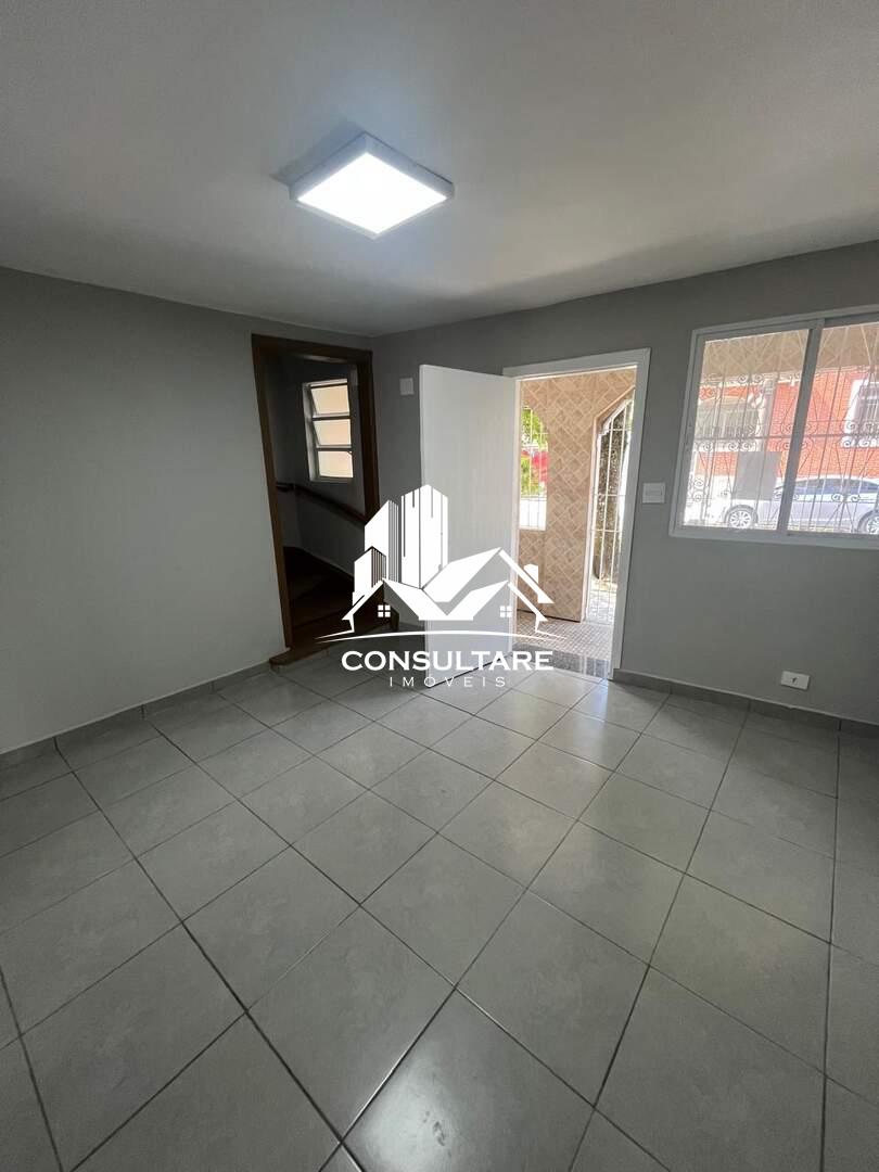 Casa para aluguel no bairro Boqueirão por 3.700,00: 