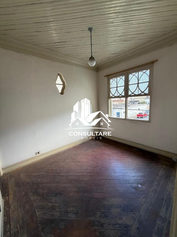 Casa para aluguel no bairro Macuco por 7.000,00: 