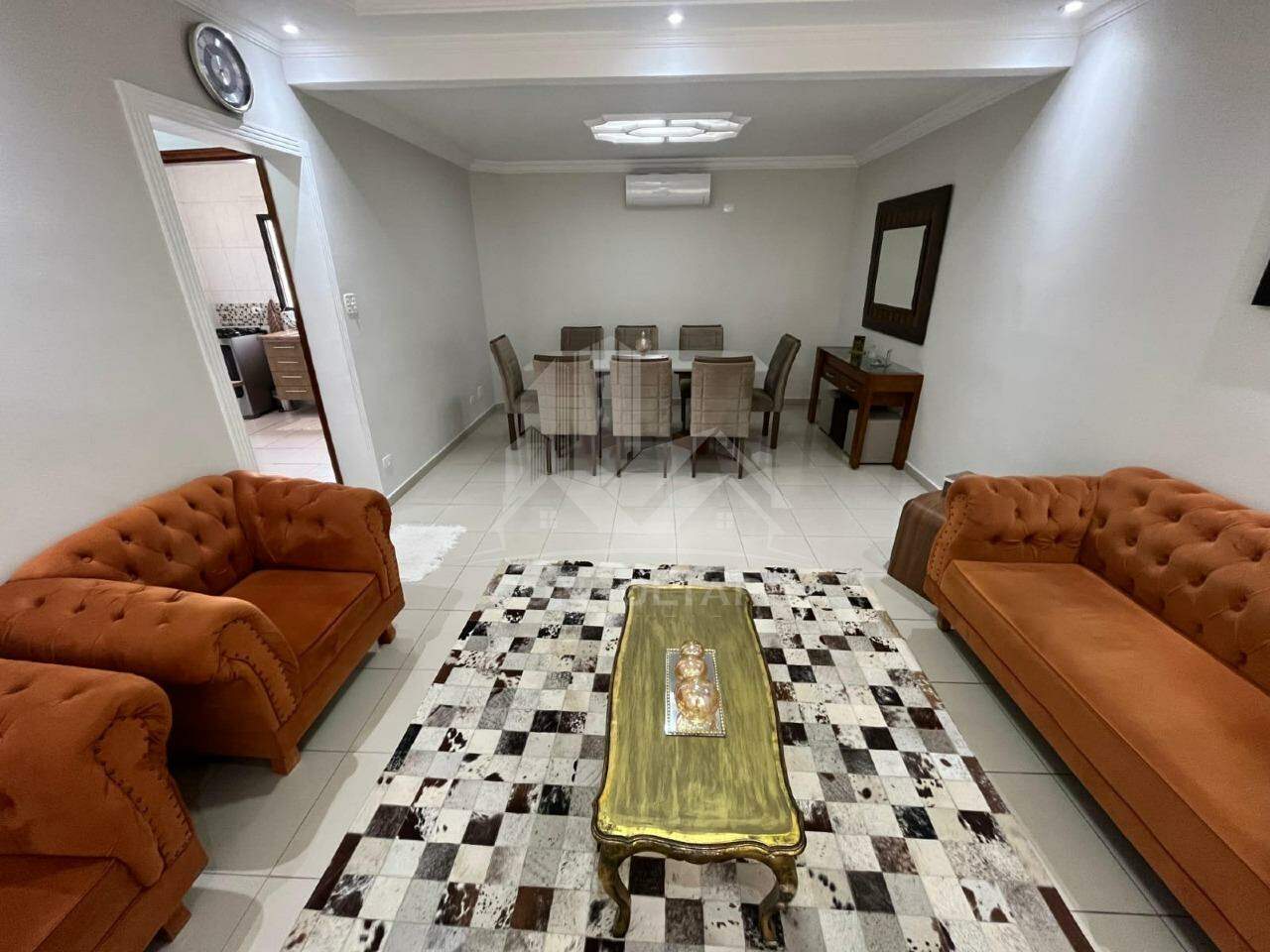 Casa à venda no bairro Centro por 680.000,00: 