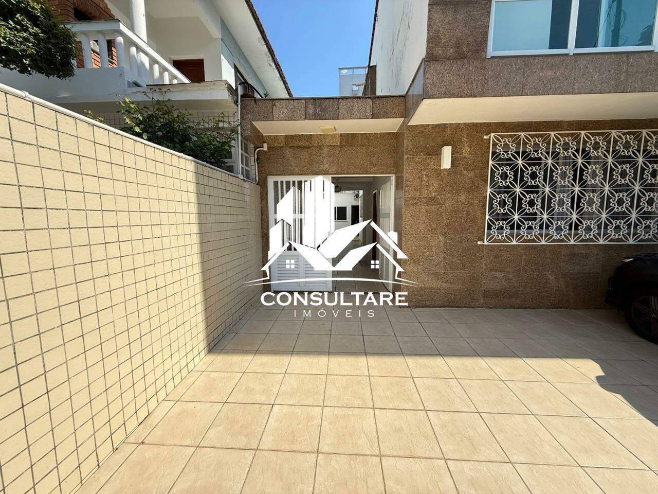 Casa à venda no bairro Ponta da Praia por 2.200.000,00: 