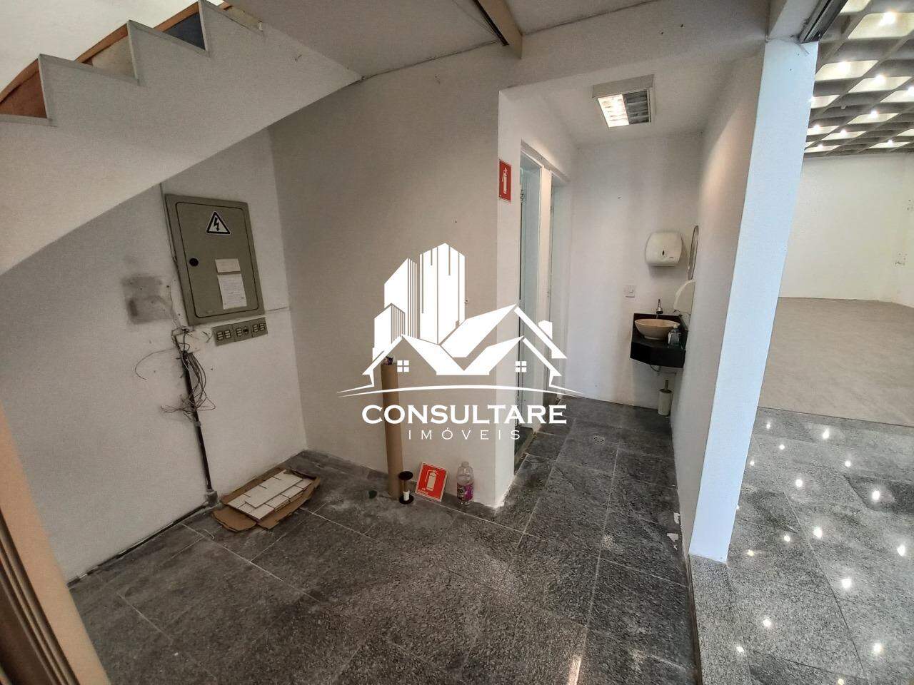 Loja para aluguel no bairro Embaré por 15.000,00: 