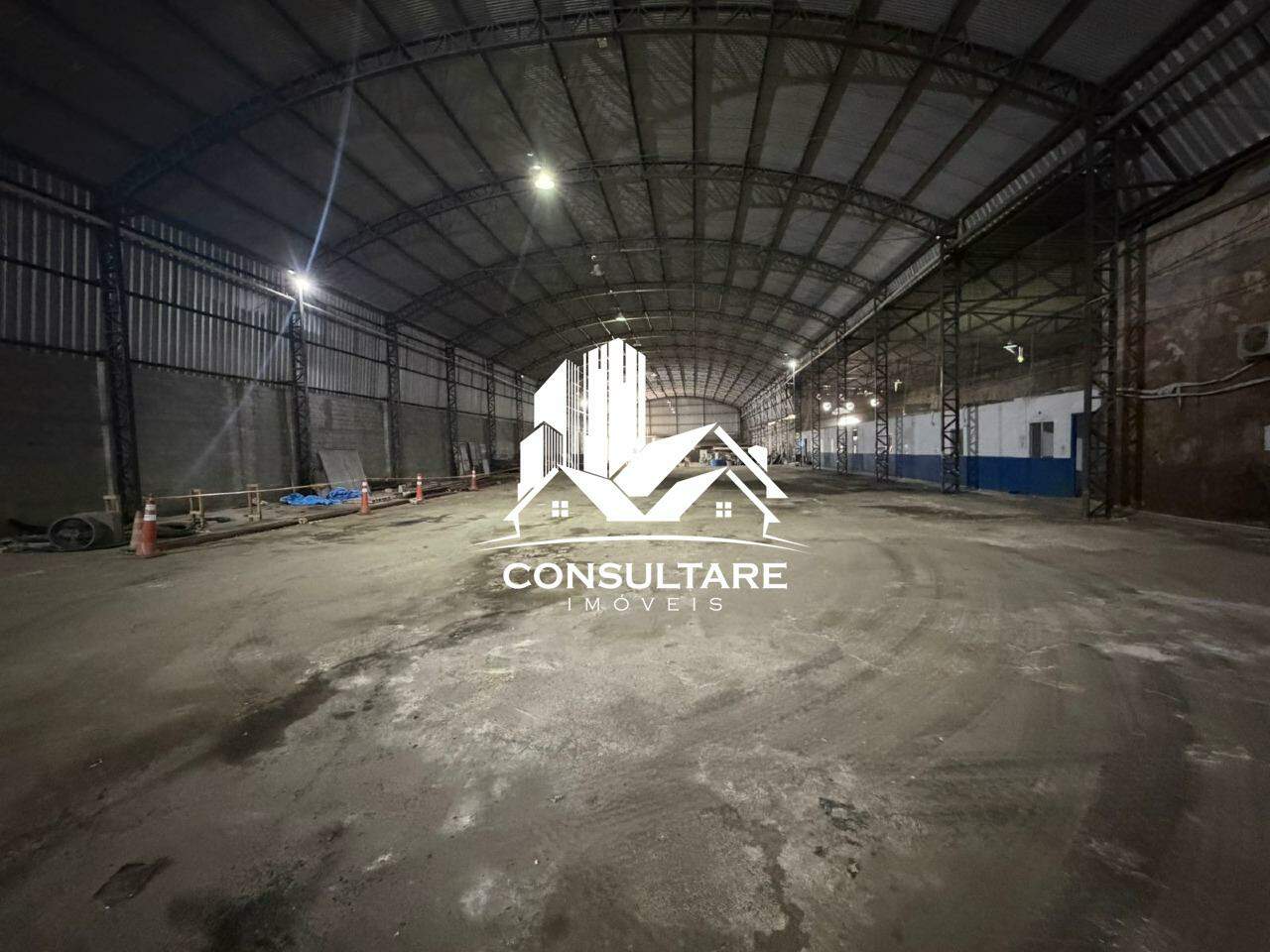 Galpão para aluguel no bairro Centro por 70.000,00: 