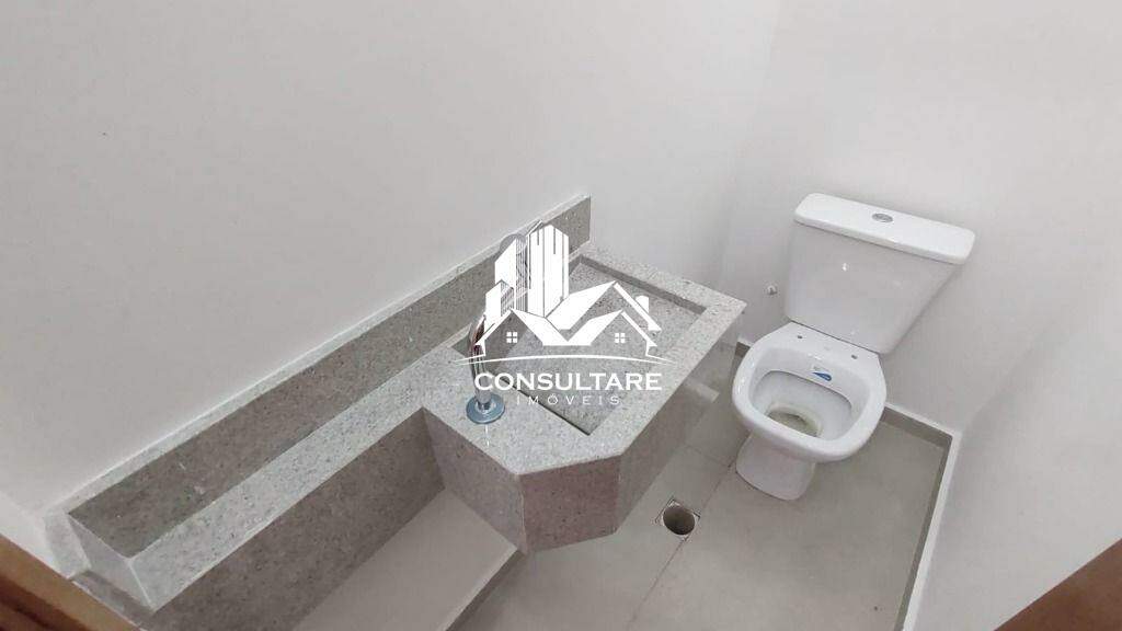 Casa à venda no bairro Embaré por 739.000,00: 