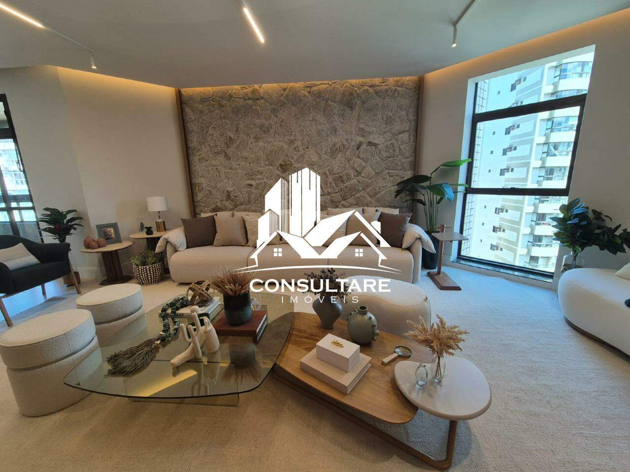 Apartamento à venda no bairro Aparecida por 4.490.000,00: 