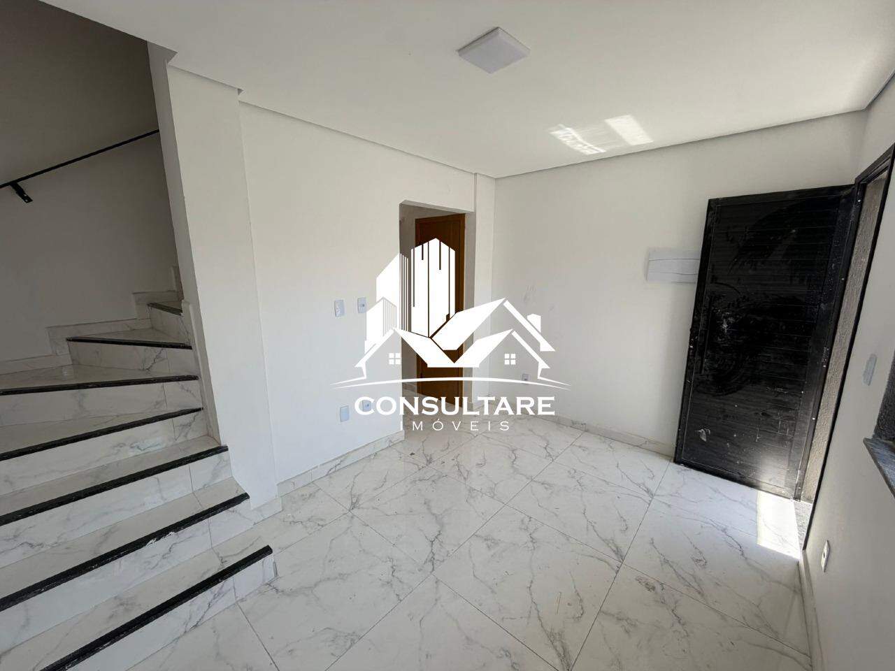 Casa à venda no bairro Parque São Vicente por 370.000,00: 