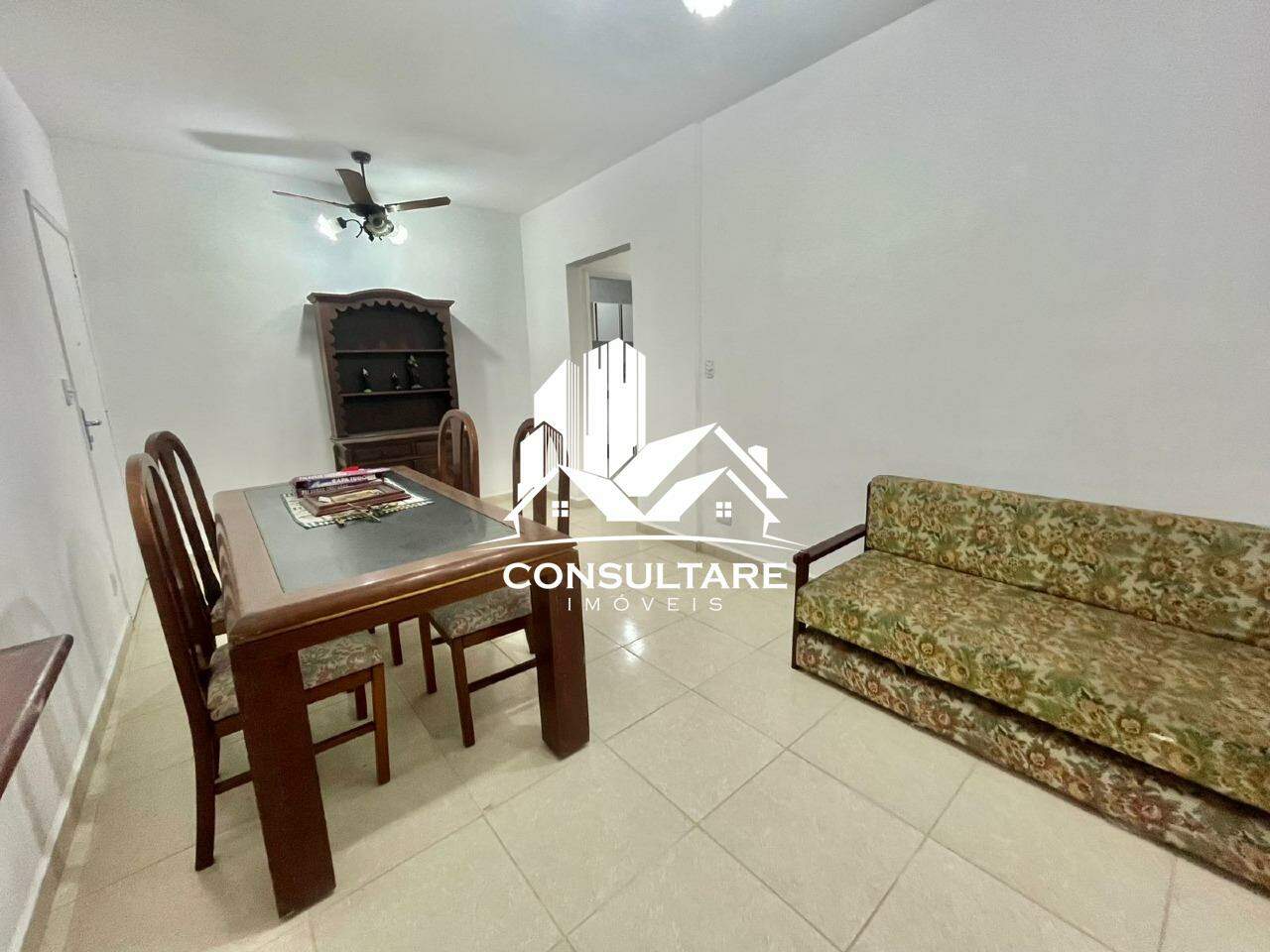 Apartamento para aluguel no bairro Embaré por 4.500,00: 