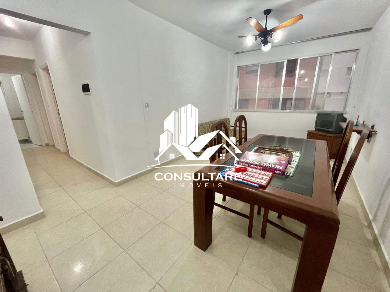 Apartamento para aluguel no bairro Embaré por 4.500,00: 