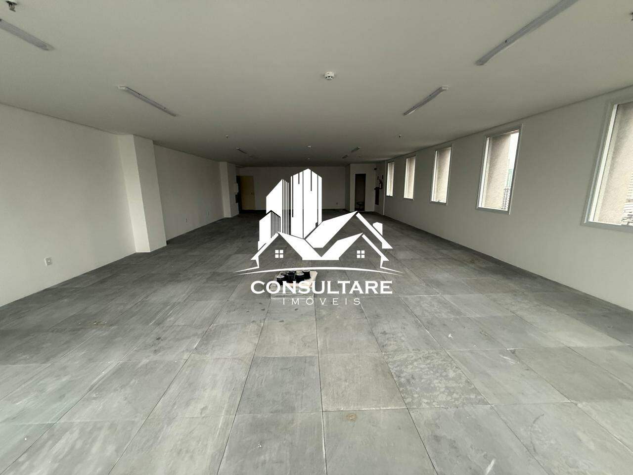 Sala comercial para aluguel no bairro Gonzaga por 10.570,00: 