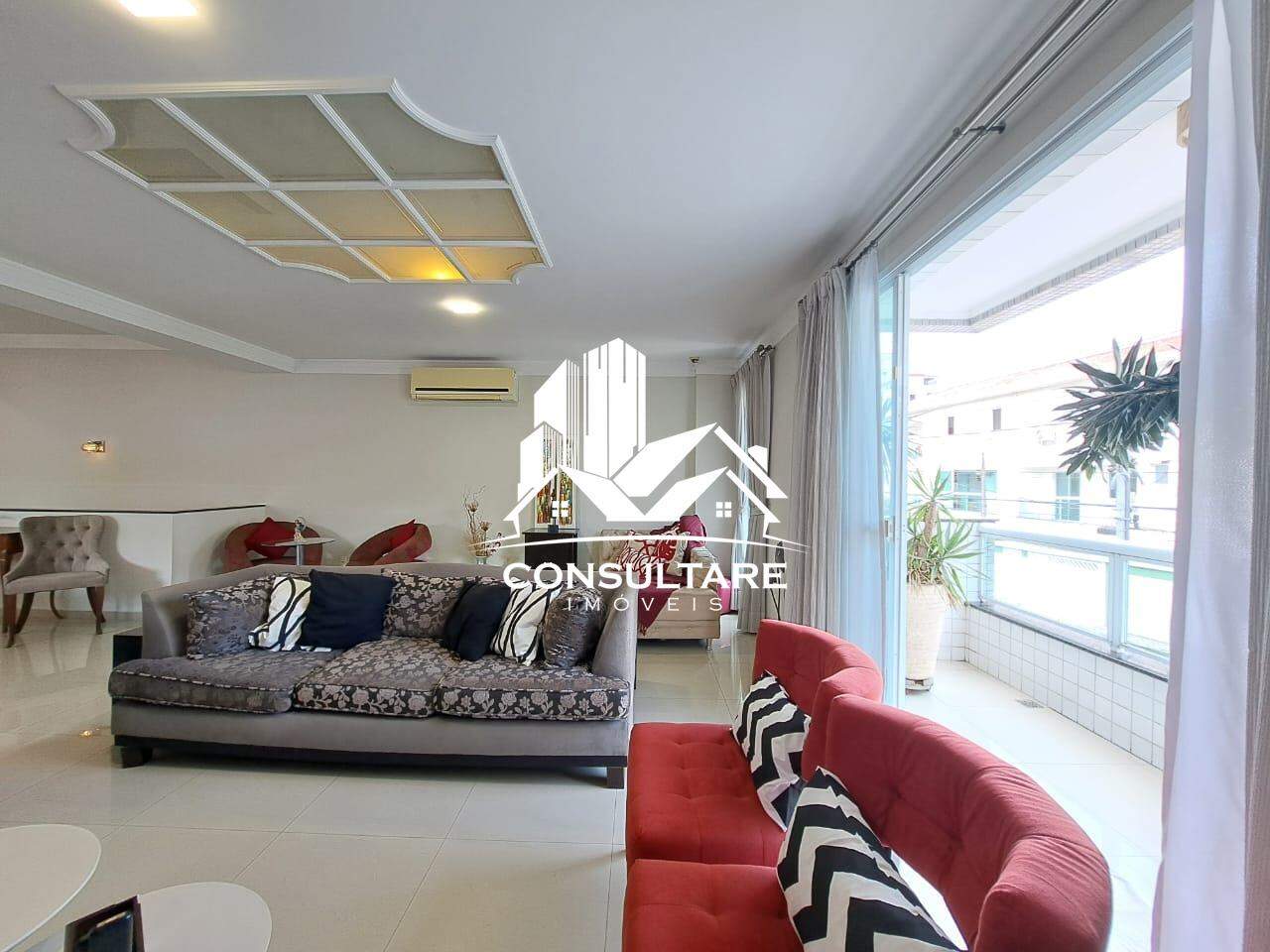 Casa à venda no bairro Aparecida por 2.120.000,00: 