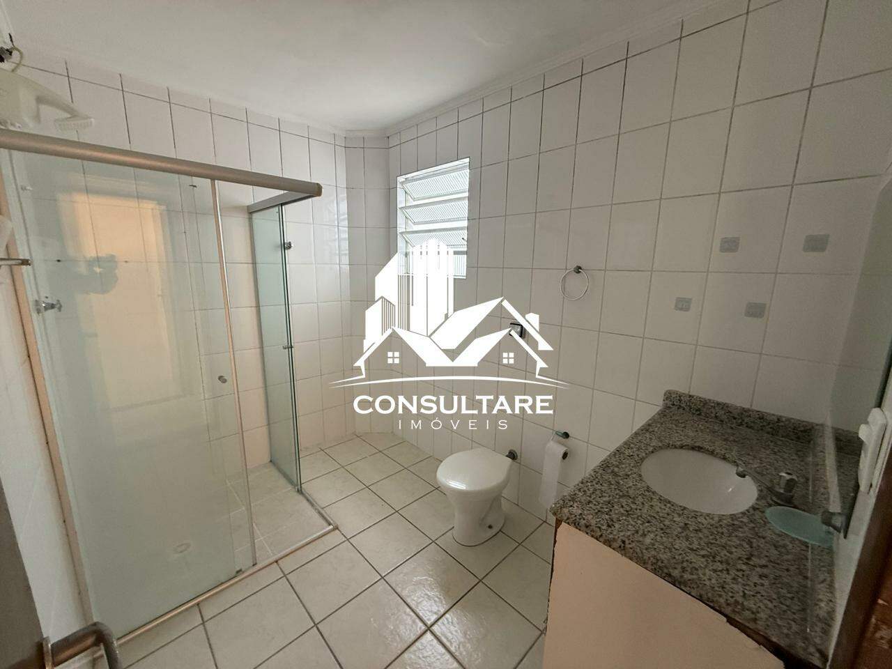 Apartamento para aluguel no bairro Macuco por 2.100,00: 