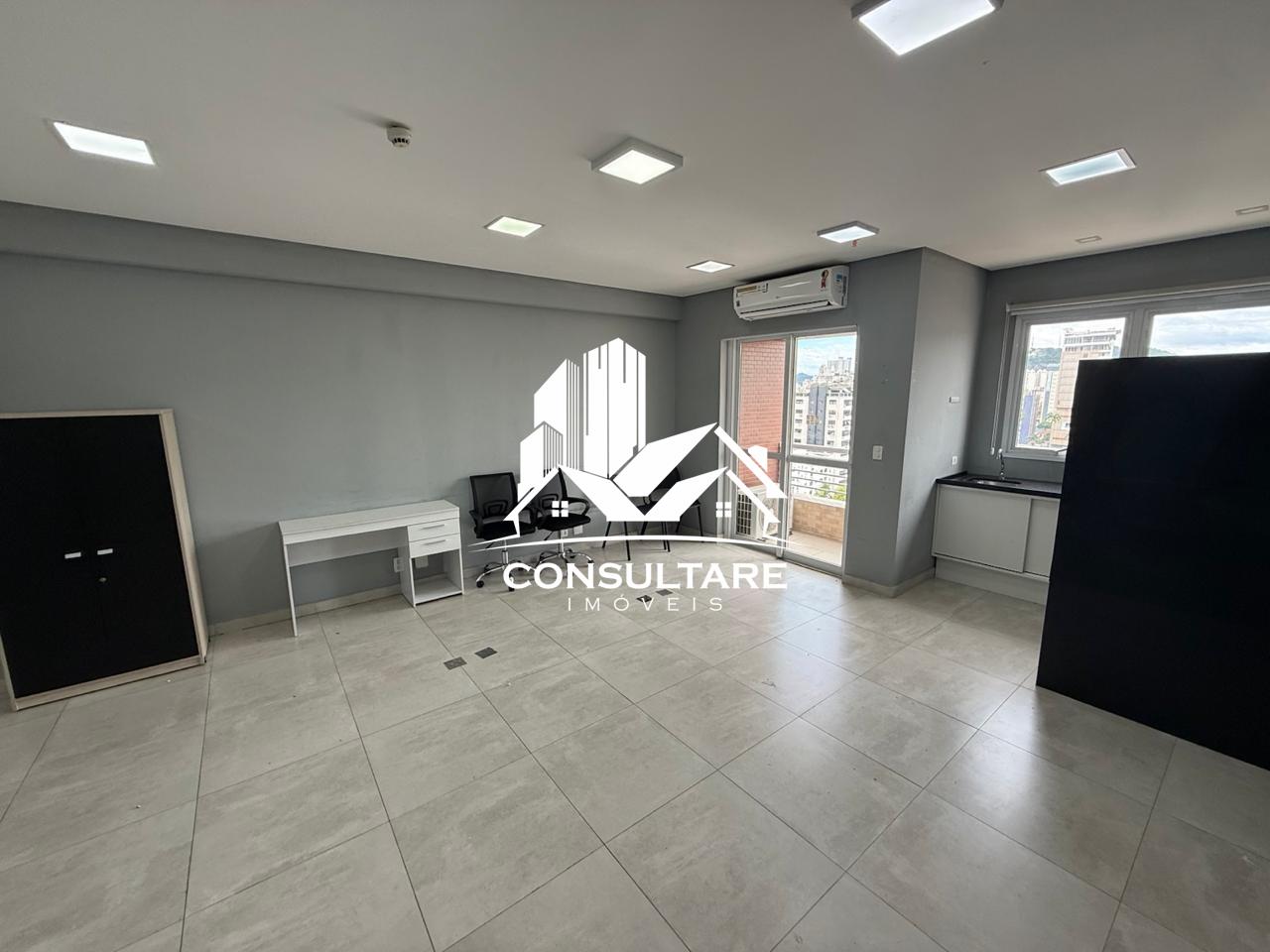 Sala comercial para aluguel no bairro Vila Mathias por 3.200,00: 