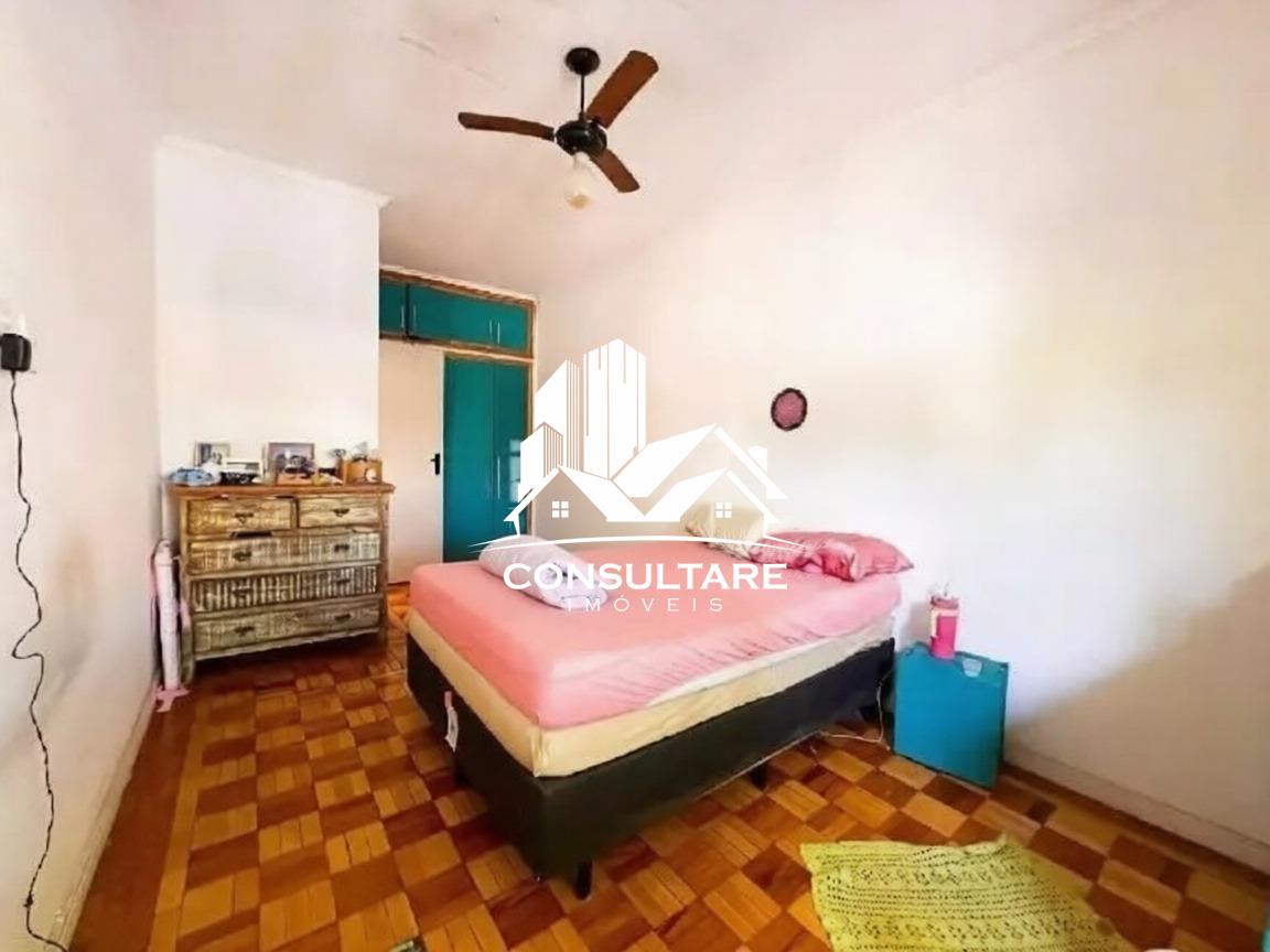 Casa à venda no bairro Vila Mathias por 680.000,00: 