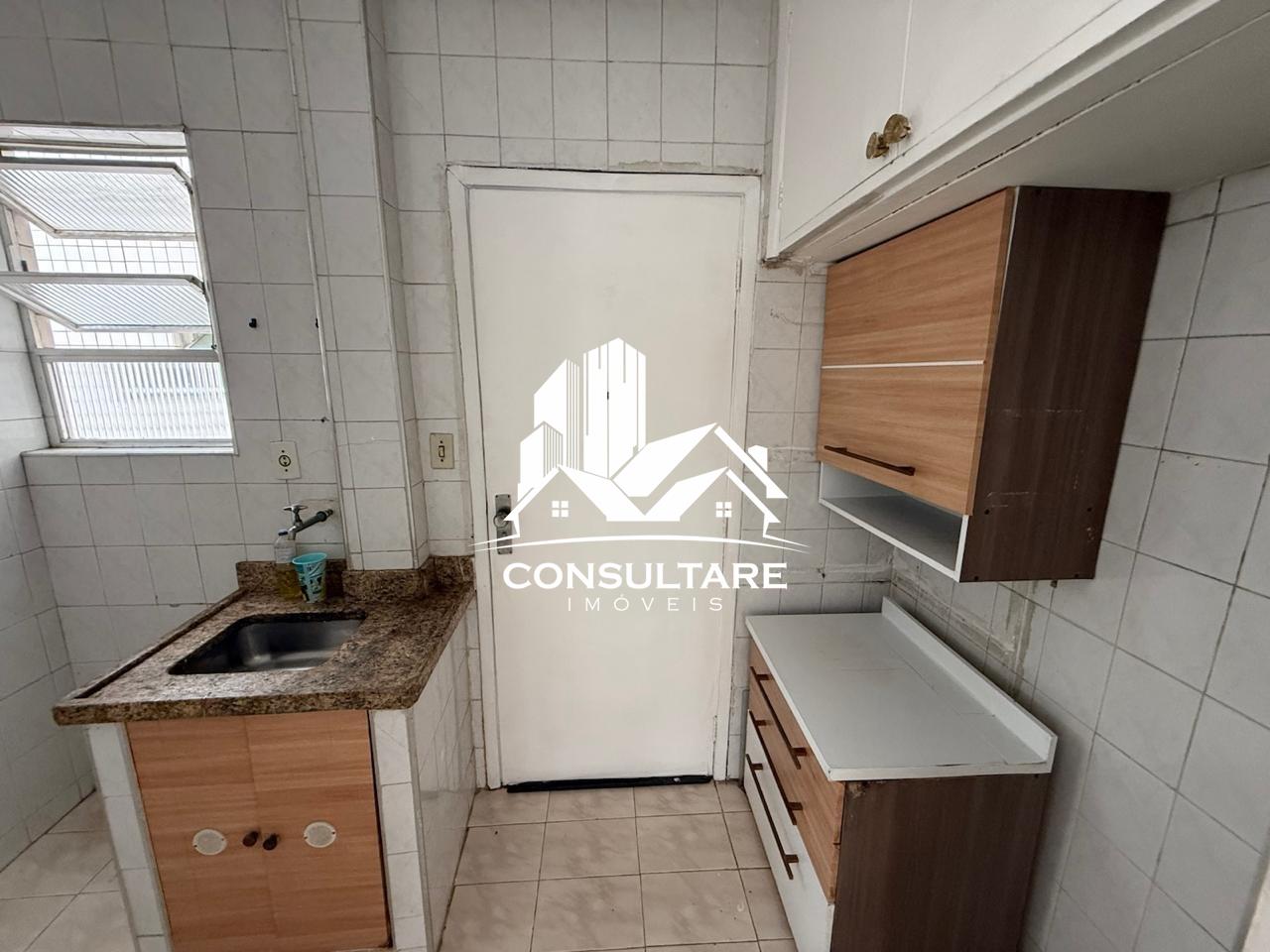 Apartamento à venda no bairro Aparecida por 300.000,00: 