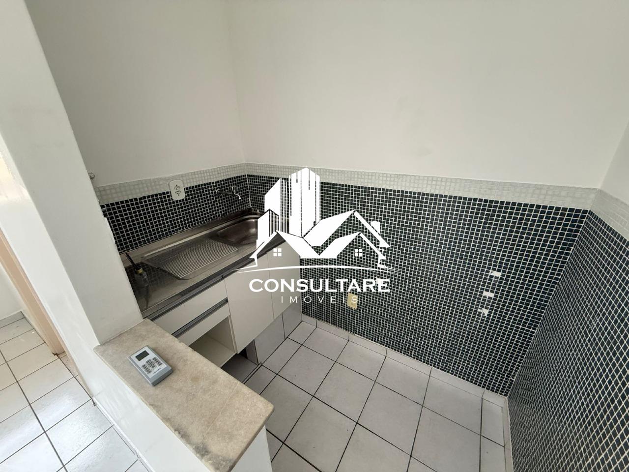 Sala comercial à venda no bairro Vila Mathias por 290.000,00: 