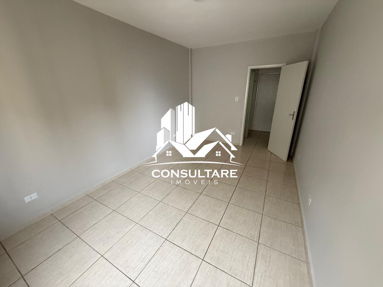 Kitnet para aluguel no bairro Ponta da Praia por 1.900,00: 