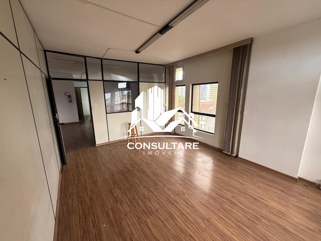 Sala comercial à venda no bairro Vila Mathias por 430.000,00: 