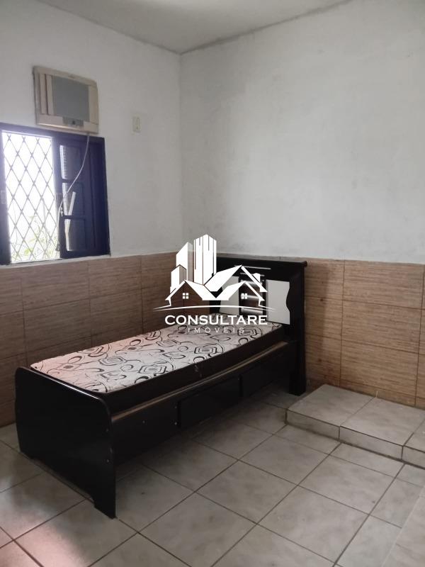 Casa à venda no bairro Castelo por 371.000,00: 