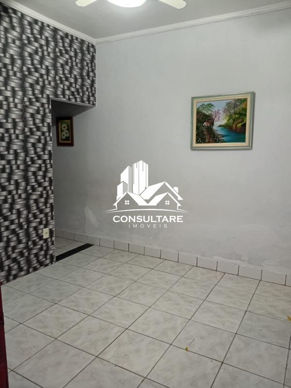 Casa à venda no bairro Castelo por 371.000,00: 