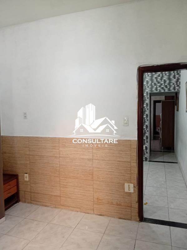 Casa à venda no bairro Castelo por 371.000,00: 