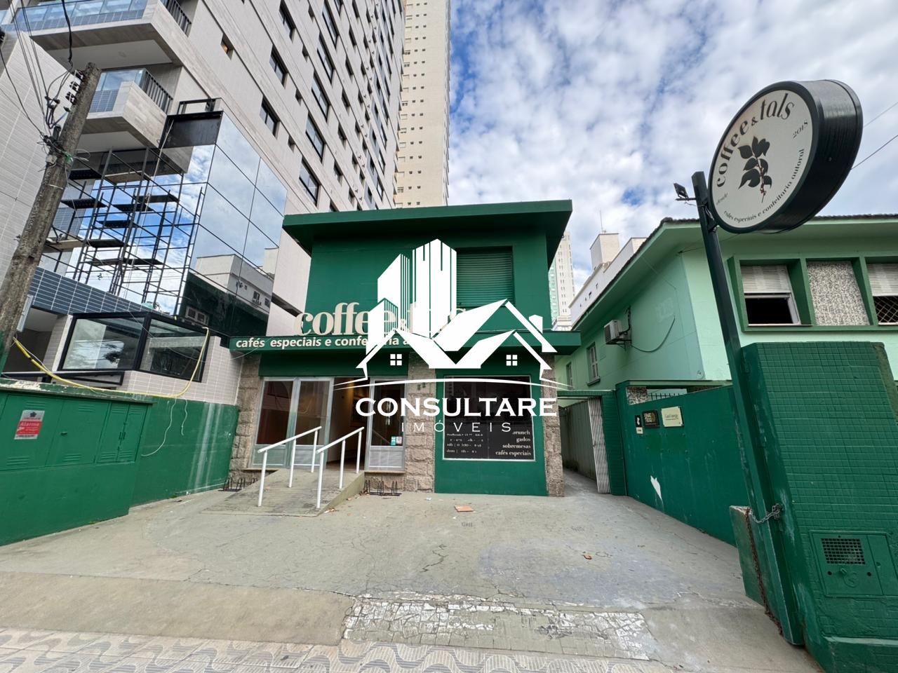 Casa para aluguel no bairro Aparecida por 16.000,00: 