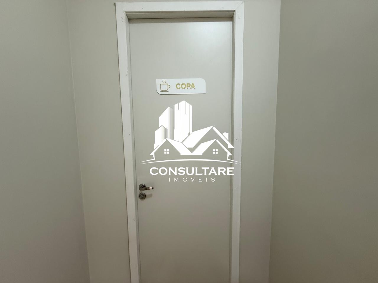 Sala comercial para aluguel no bairro Vila Mathias por 2.500,00: 