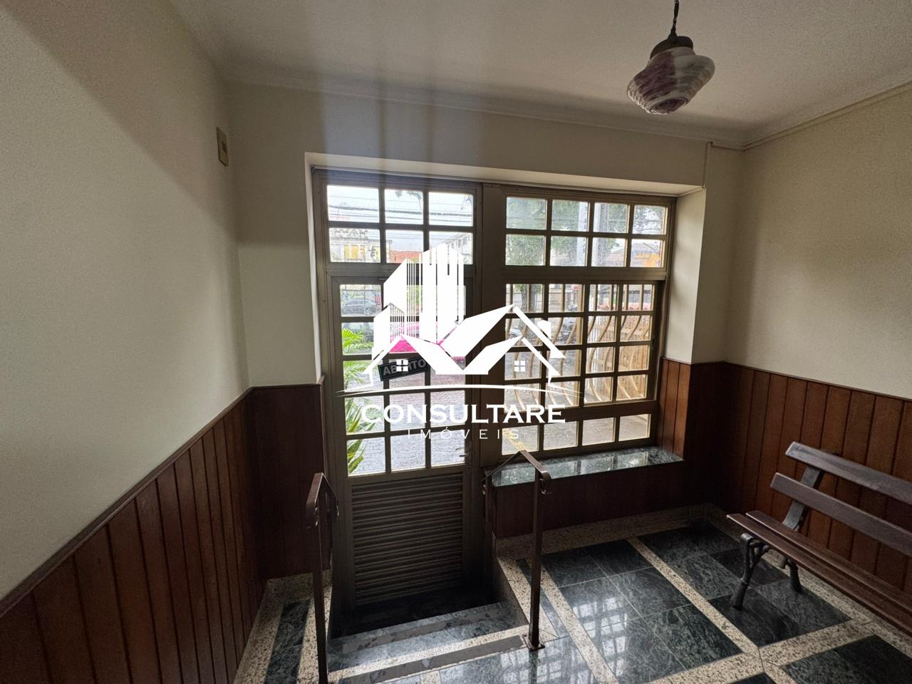 Casa para aluguel no bairro Vila Belmiro por 8.000,00: 