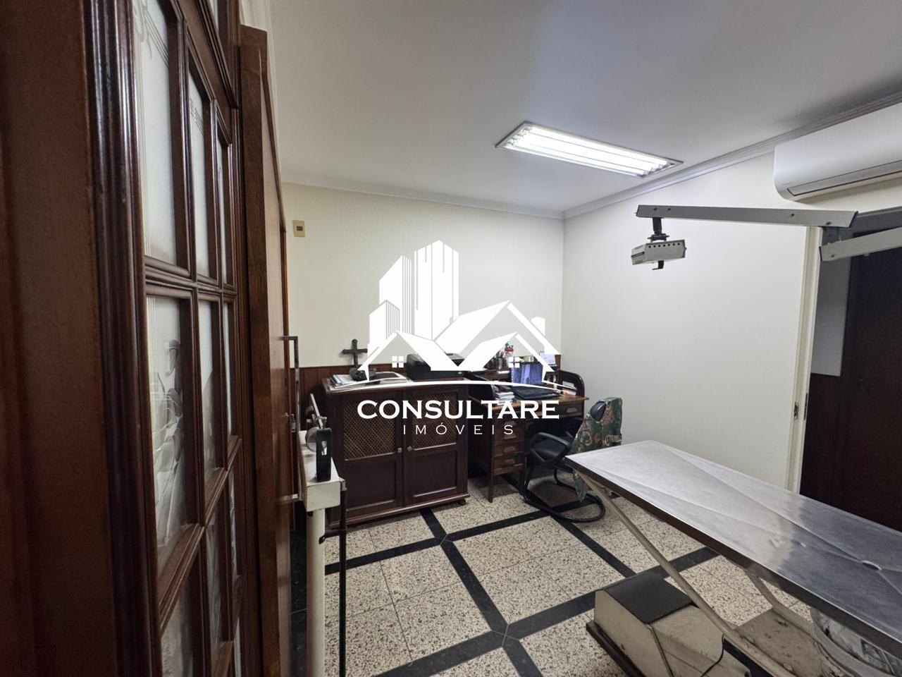 Casa para aluguel no bairro Vila Belmiro por 8.000,00: 