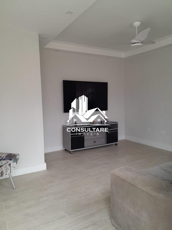 Casa à venda no bairro Marapé por 880.000,00: 