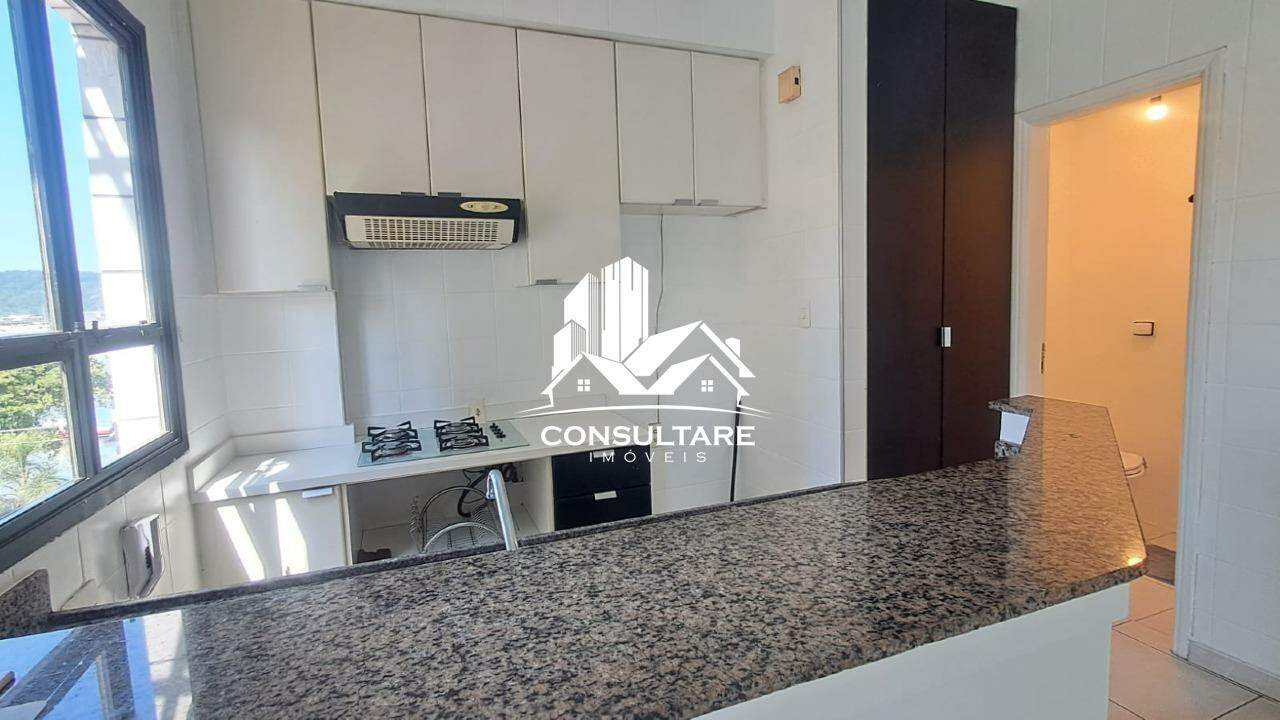 Flat à venda no bairro Ponta da Praia por 639.900,00: 