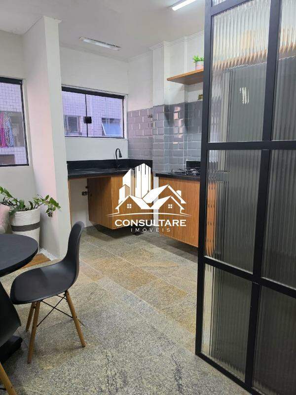 Apartamento para aluguel no bairro Centro por 3.200,00: 